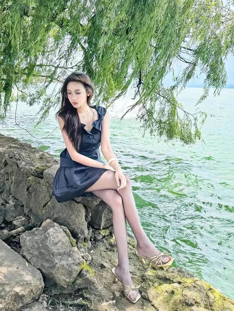 美女跳舞全集精选视频预览